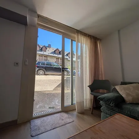 Pilar Chimenea Vistas Wifi Esquí Apartamento